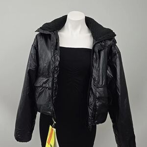 Nwt All in Motion Women's Shiny Black Puffer Jacket, M